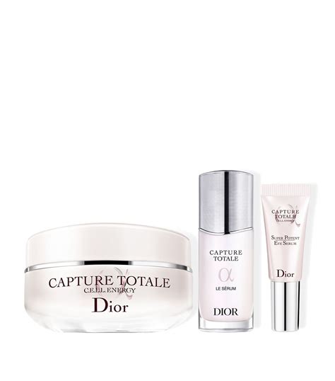 capture totale dior price|dior capture totale gift set.